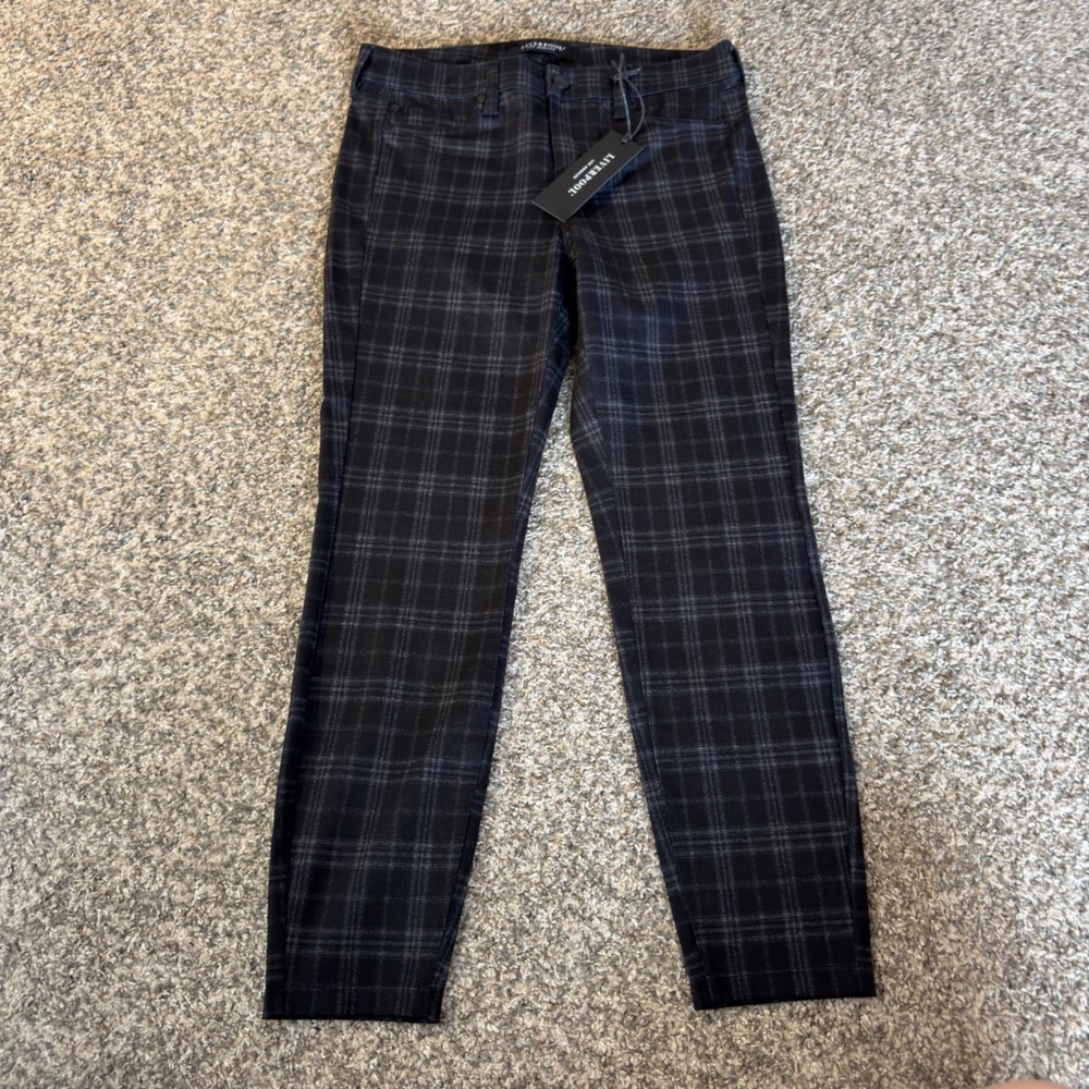 Liverpool Los Angeles Gia Glider Ankle Plaid Pants Petite 6/28P
